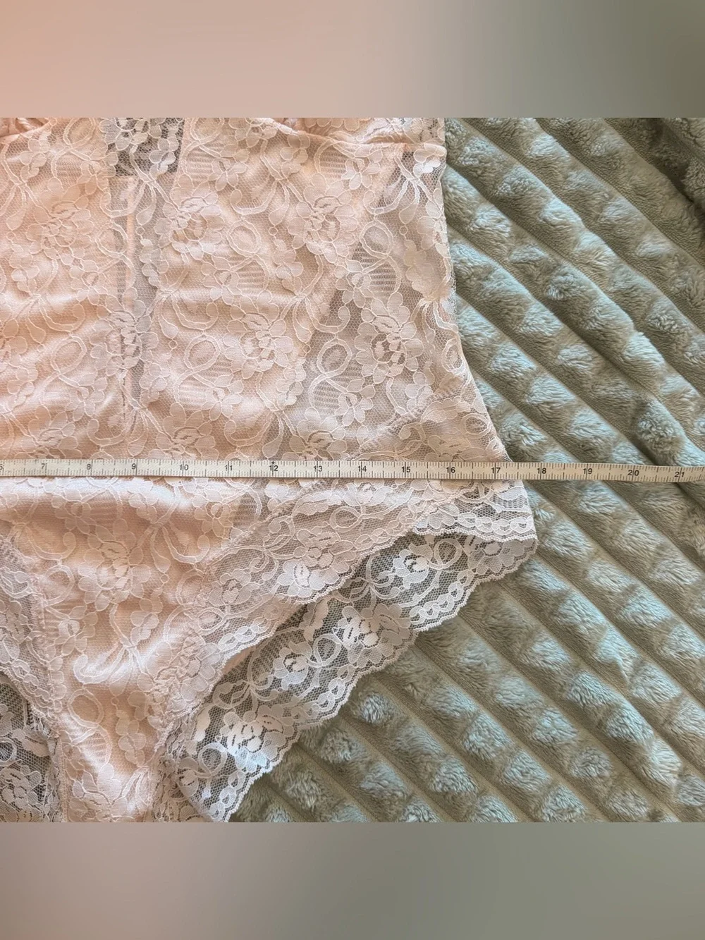 1970s Vintage Lace Pink Bodysuit